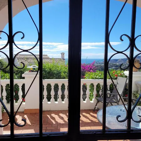 De Lujo Apartment